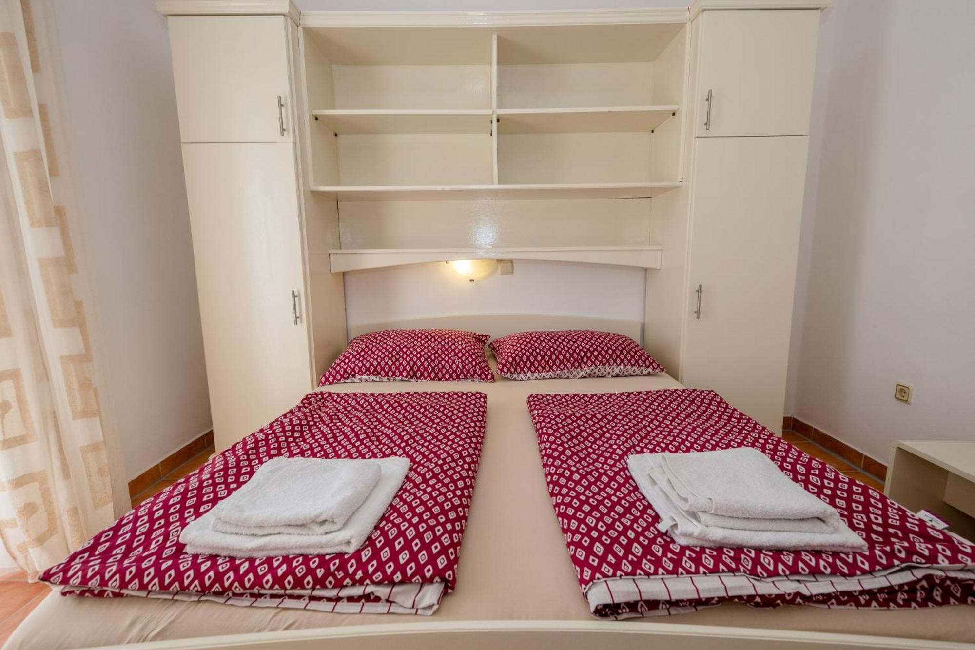 Apartments And Rooms By The Sea Supetarska Draga - Gornja, Rab - 11579 Cameră foto